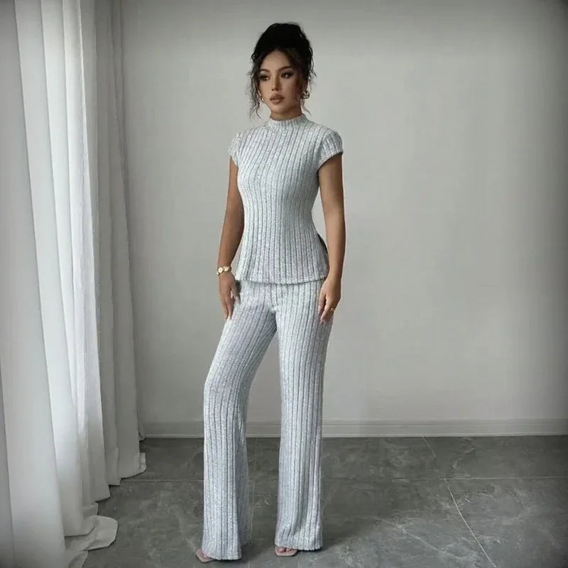 Selmira™ Ribbed Set with Minimalist Elegance