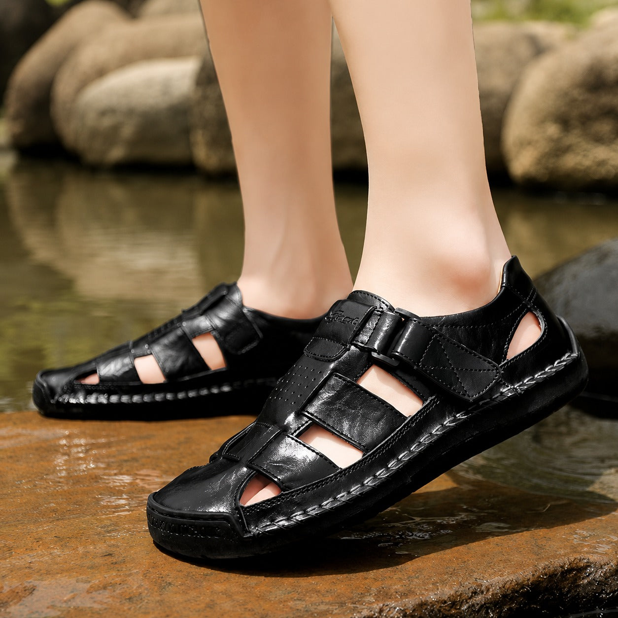 Sandal Darian™ Crafted from Genuine Leather with Natural Rubber Sole