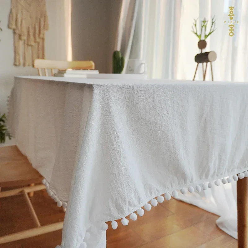 Elegant Cotton Tablecloth – Decorative Dining Cover for Everyday Charm and Special Occasions