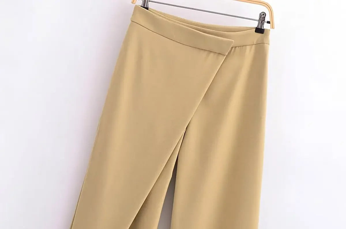 Women’s Wide-Leg Khaki Pants – Elegant High-Waist Trousers with a Modern Overlap Design