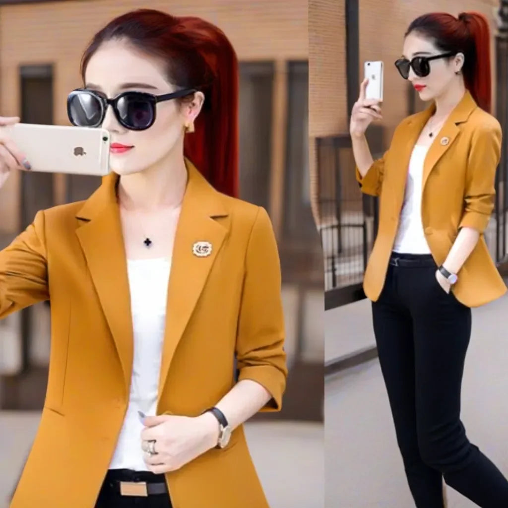 Women’s Lightweight Casual Blazer with Brooch – Elegant Style and Everyday Comfort